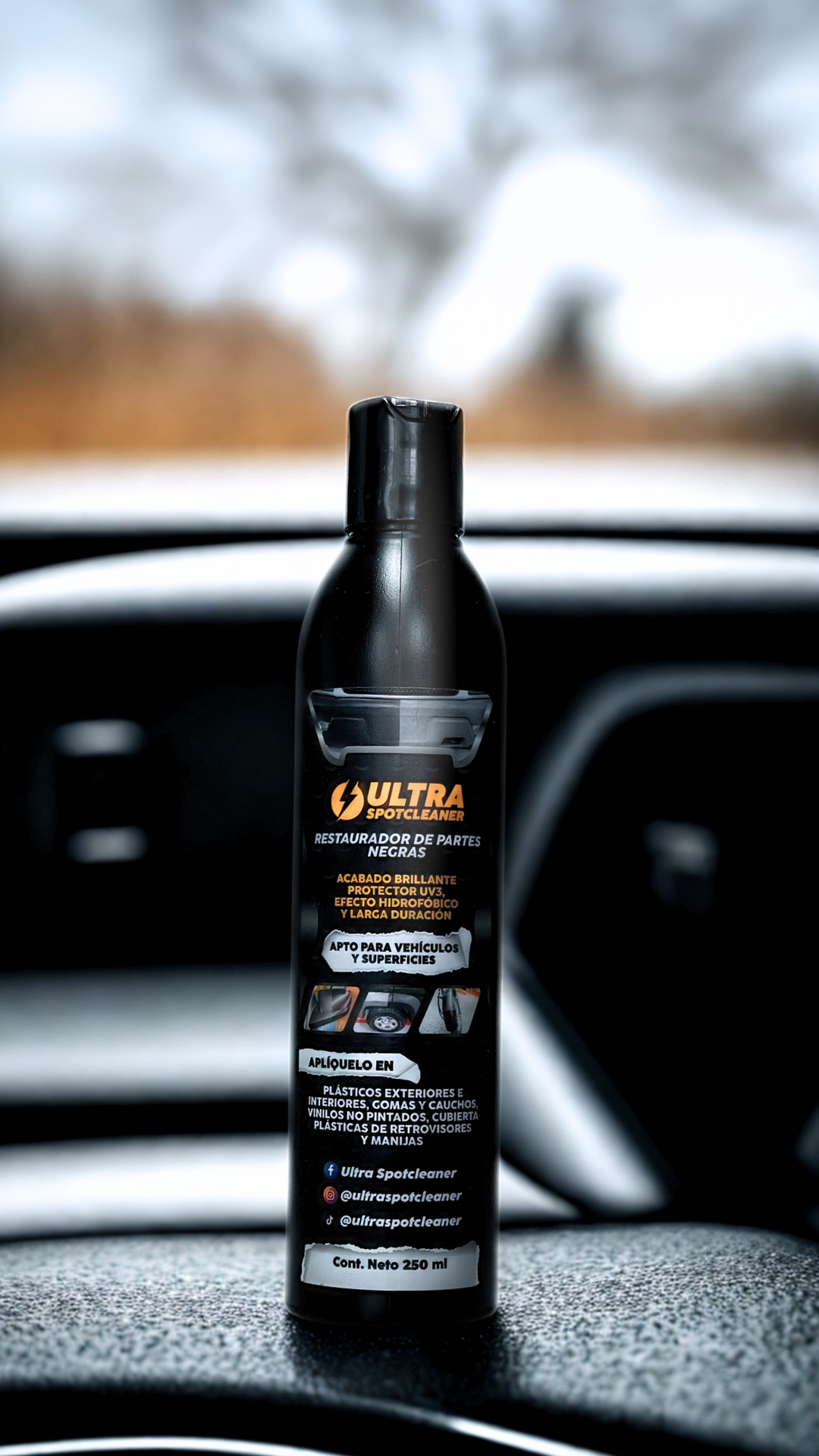 Vista 2 de RESTAURADOR DE PARTES NEGRAS - TAMAÑO: 1 LITRO, ACABADO: MATE